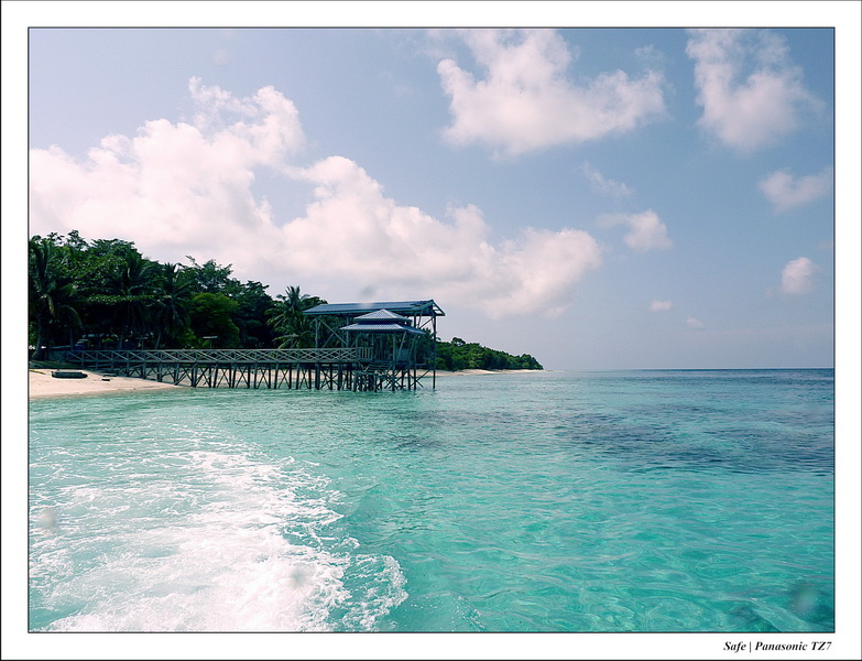 2011 - 08 - Borneo - Mataking 02